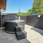 Tahvo - 3-3km From The Sea By Interhome Hébergement de vacances