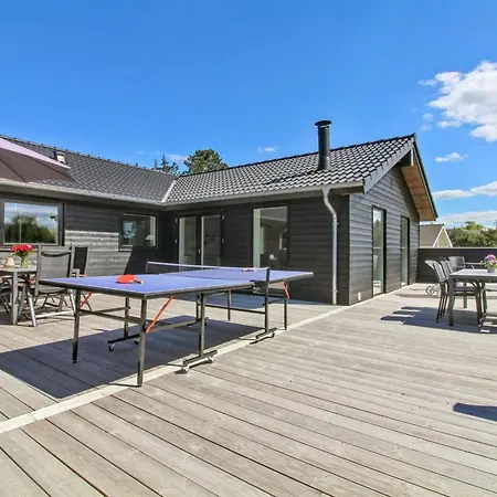 別荘 Tahvo - 3-3km From The Sea By Interhome *