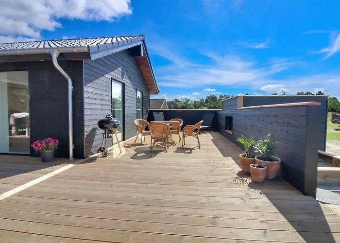 Feriehus Tahvo - 3-3km From The Sea By Interhome